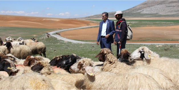 Tohumdaki ezilmişlikten  dışa bağımlılıktan çıkaran AK kadrolardır