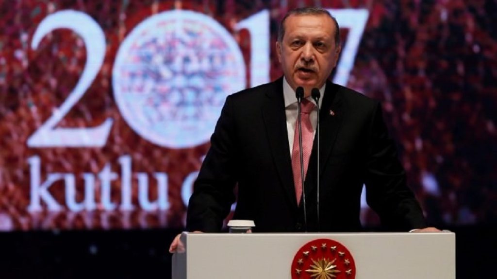 “Yapmamız gereken Ehl’i Sünnete sarılmaktır!”