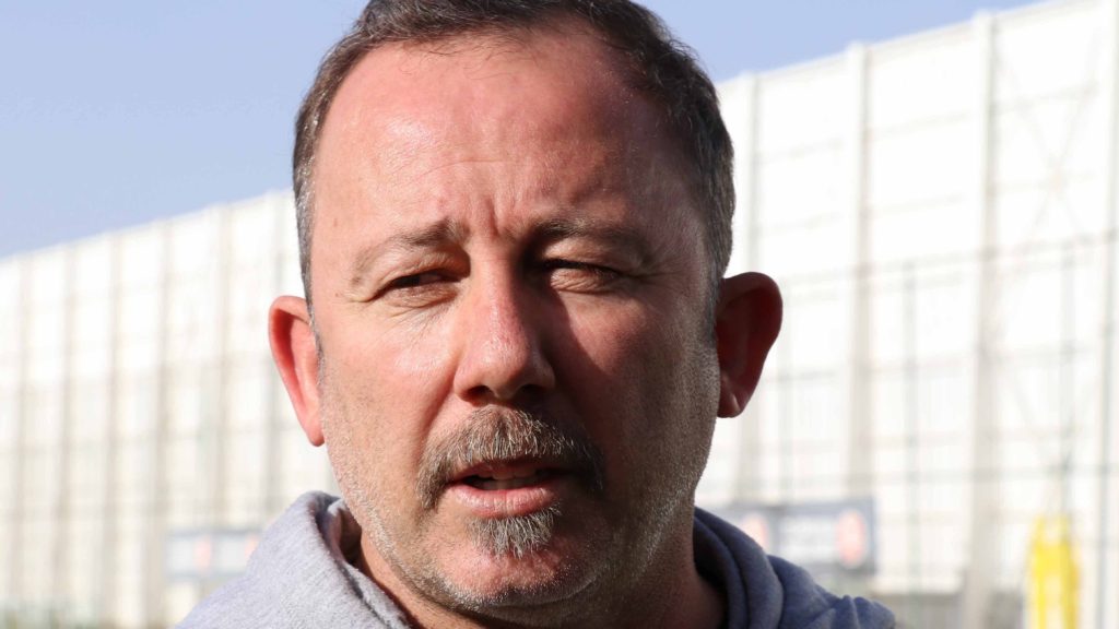 Sergen Yalçın’dan Eto’o’ya destek